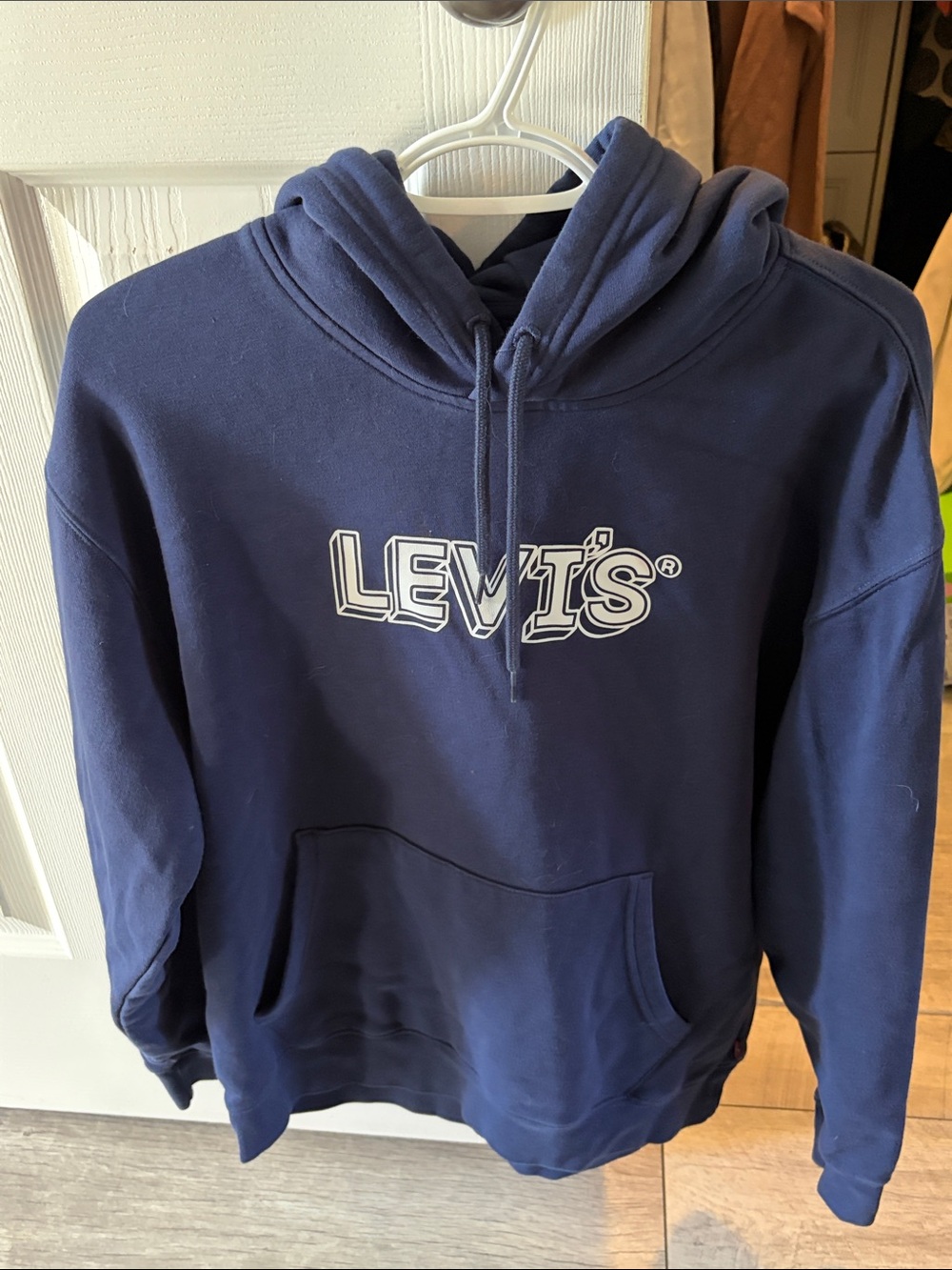 Levi's Navy Pullover Hoodie with White Logo